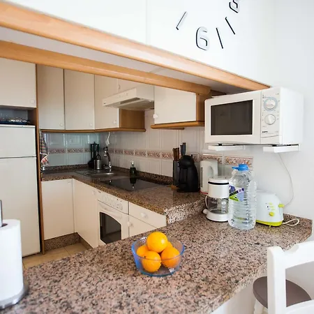 Townhouse In Cs/122 Callao Salvaje